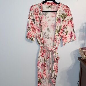 Show Me Your MuMu robe